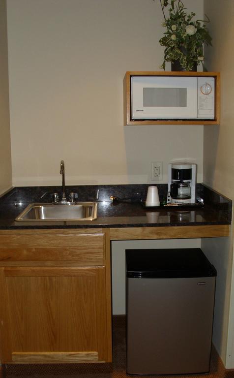 Savanna Inn & Suites Rom bilde